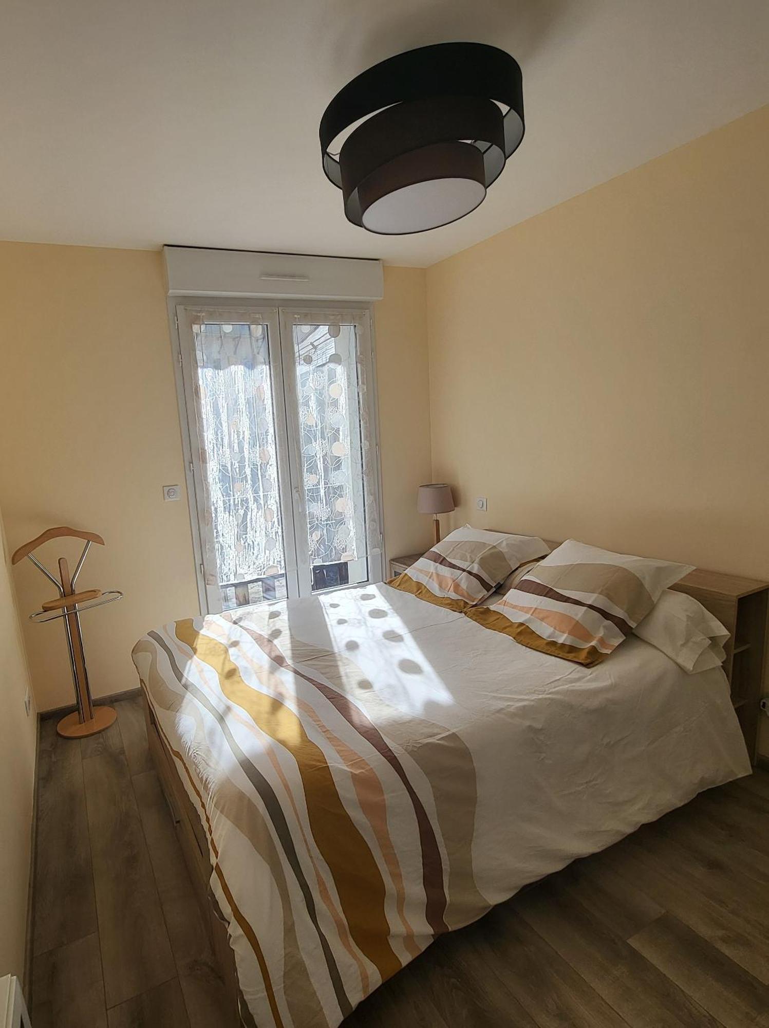 Le Touristic Appartements 吕兹-圣索沃尔 外观 照片